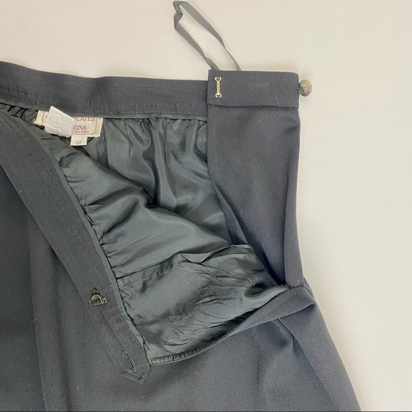 Vintage Sophisticated Editions 100% Wool Black NWOT midi Skirt. Size 12 Petite. - Picture 4 of 7